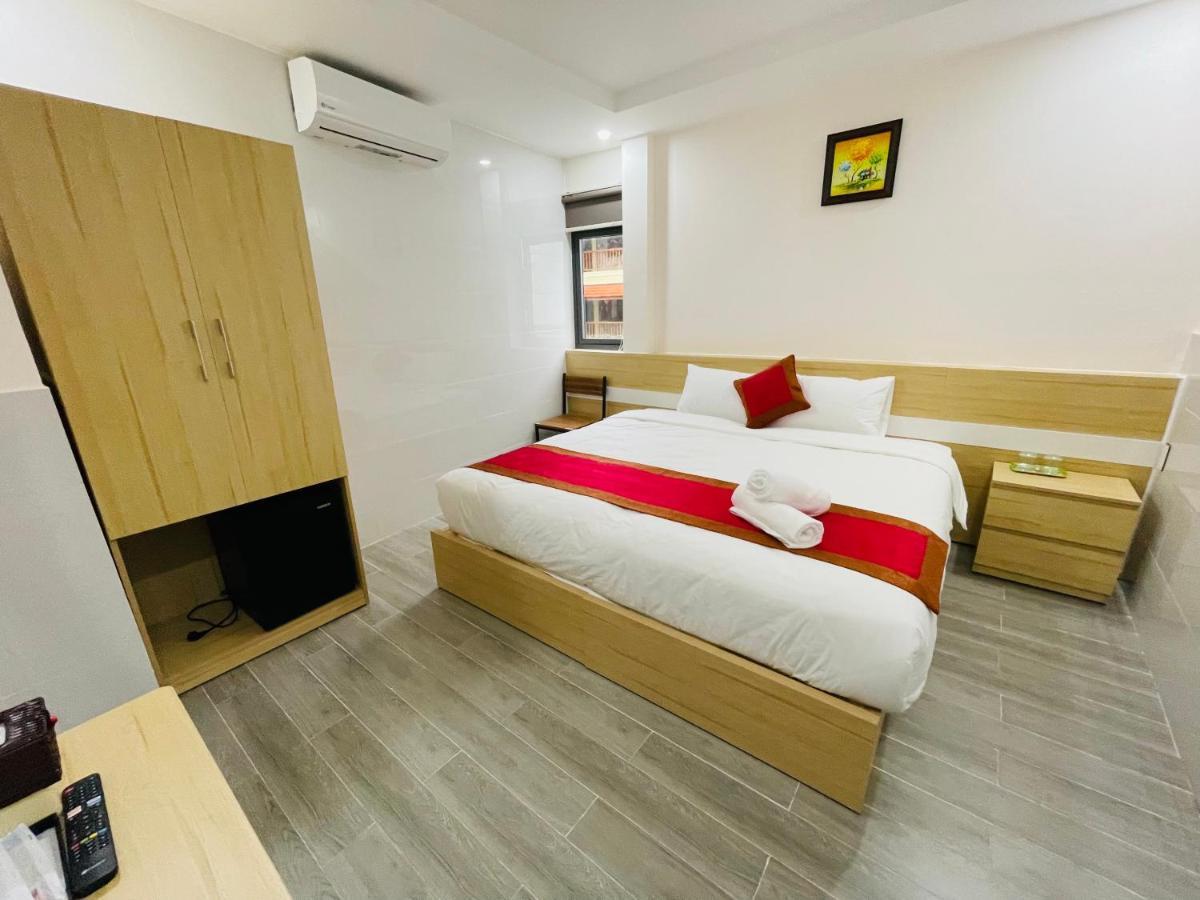 Song Thien Homestay Хойан Экстерьер фото