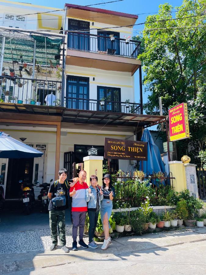 Song Thien Homestay Хойан Экстерьер фото